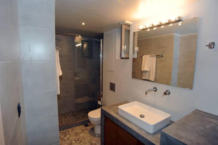 Crecian Water Front Apartment Aigeira Екстериор снимка